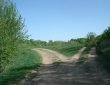 Diverging paths on the ground